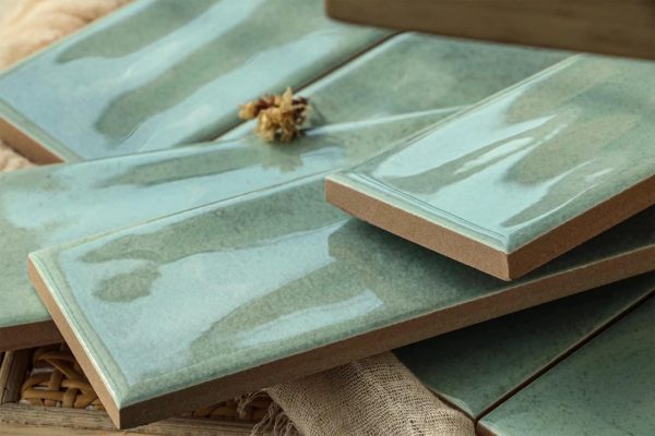 Gạch thẻ Porcelain bóng phẳng KT 60x400mm mã M604T06B