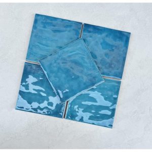 Gạch thẻ Porcelain bóng lượn Xanh KT 120x120mm LV12008