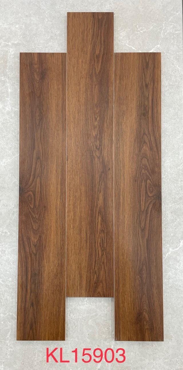 Gạch giả gỗ KL15903 15x90 cm màu nâu óc chó tự nhiên